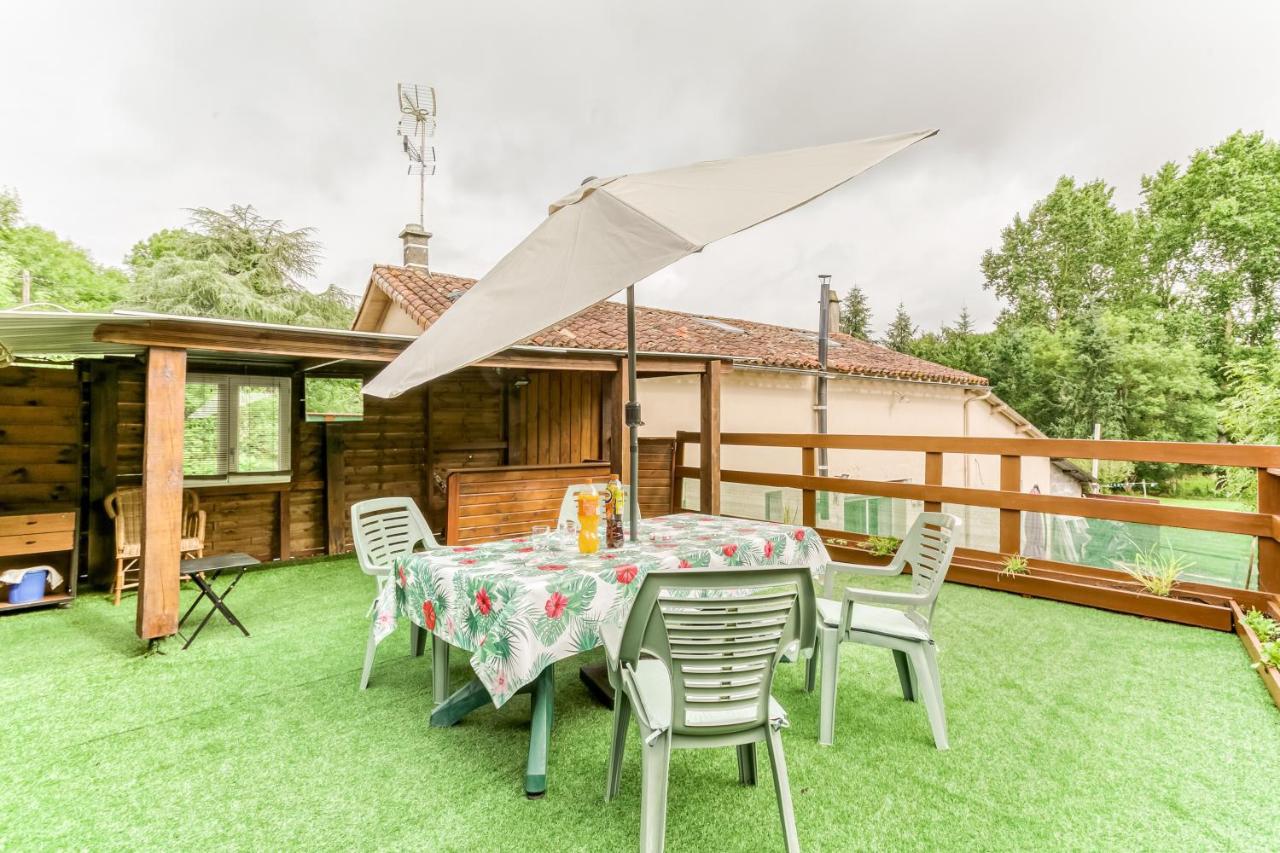 Apartament Le Pardoux Saint-Pardoux  Zewnętrze zdjęcie
